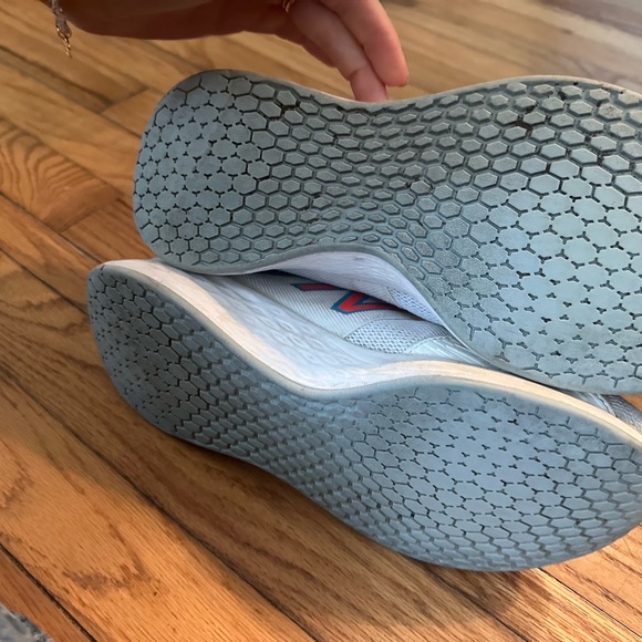 New Balance Fresh Foam Roav White and Orange Sneakers - Picture 3 of 4